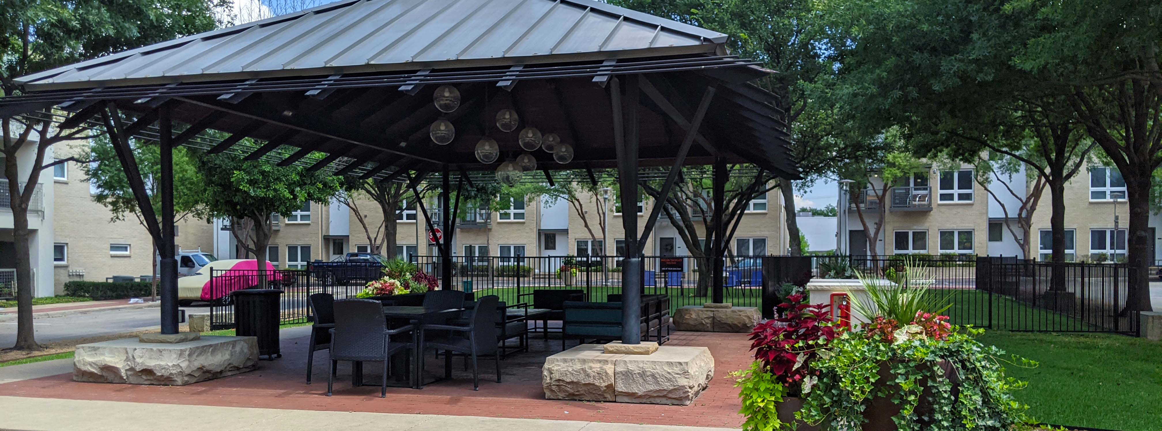 Outdoor lounge with barbecue and lighting to accomodate your grilling needs anytime